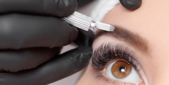 eyebrow tattooing